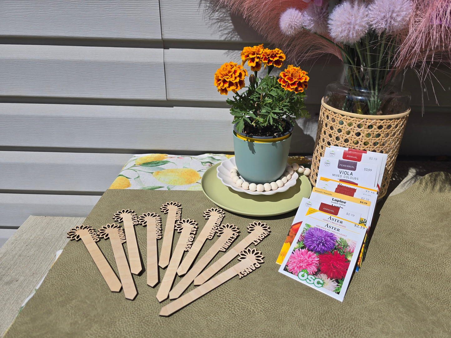Flower Marker 10pk - Flower Design - Assorted Flowers