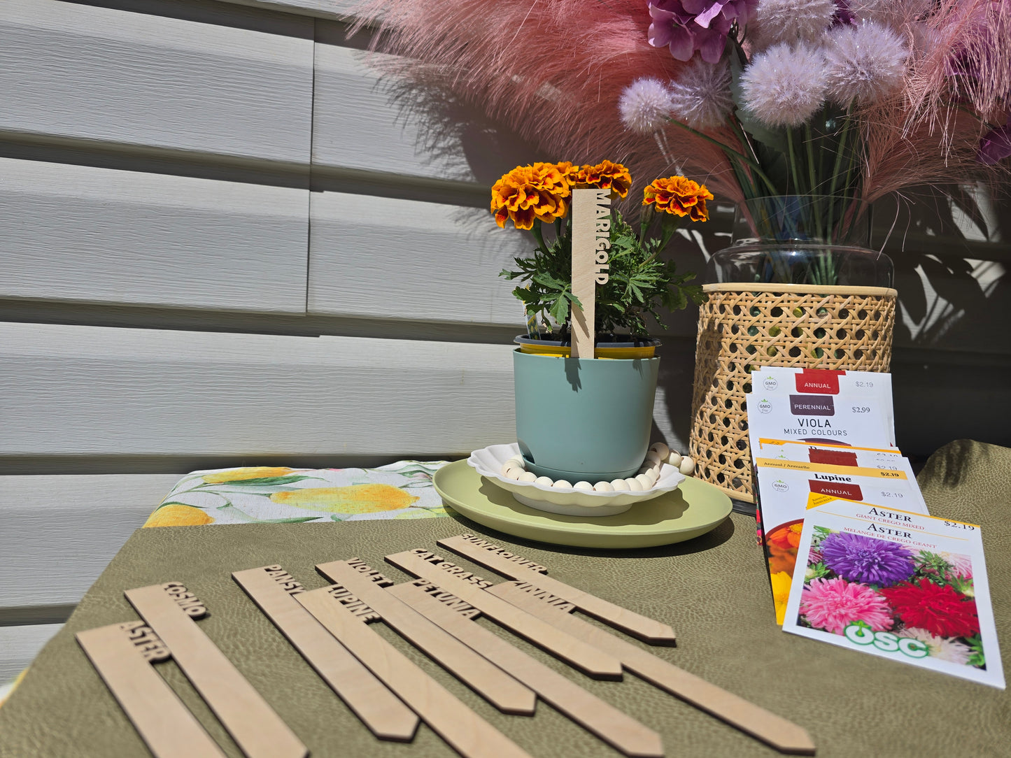 Flower Markers 10pk - Simple & Elegant - Assorted Flowers
