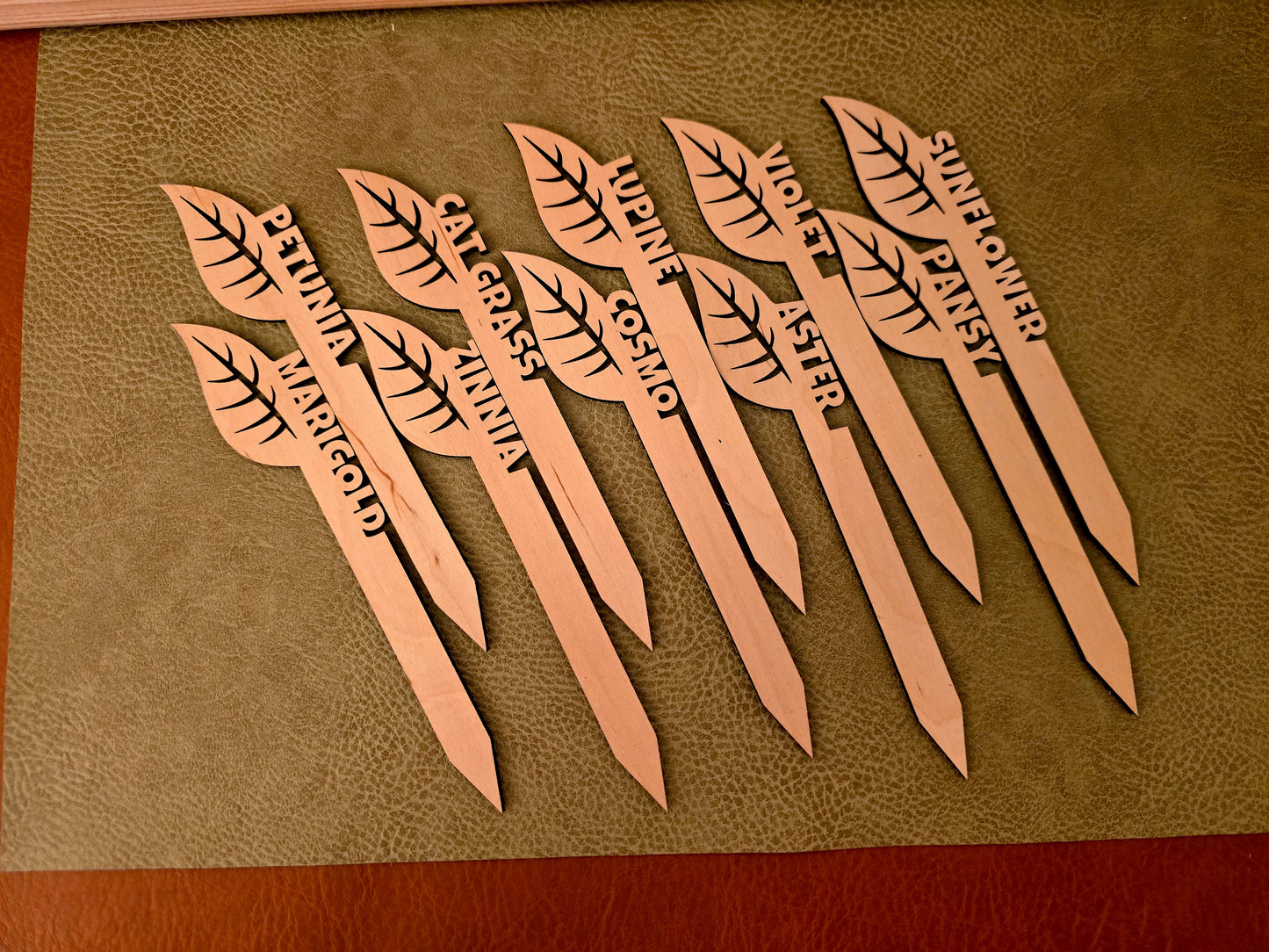 Flower Marker 10pk - Leaf Style - Assorted Flowers